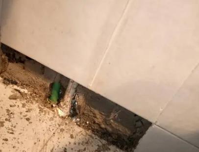 云浮市楼顶漏水维修公司分享下修复水管漏水的几种小方法